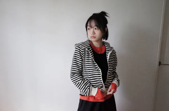 MEW 스트라이프 후디 상세 이미지 10