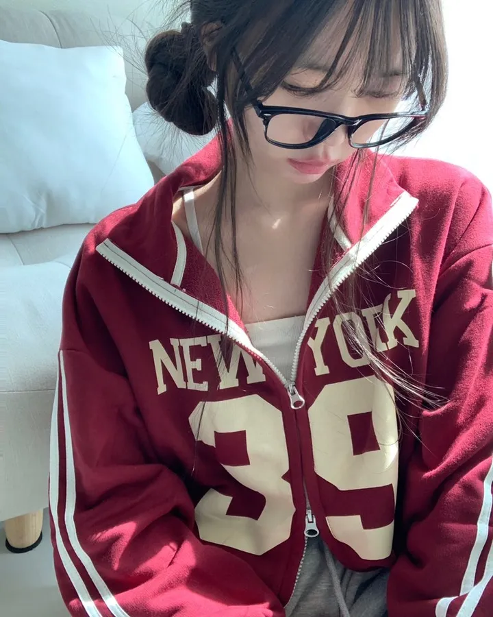 [국내제작] 지금 날씨에 가볍게 걸치기 좋은, 레터링 투웨이 집업zip up -3col 상세 이미지 12