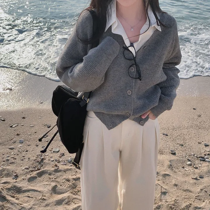 [인생가디건🤍]극여리 루즈핏 울 브이넥 니트 가디건 - 8color 상세 이미지 18