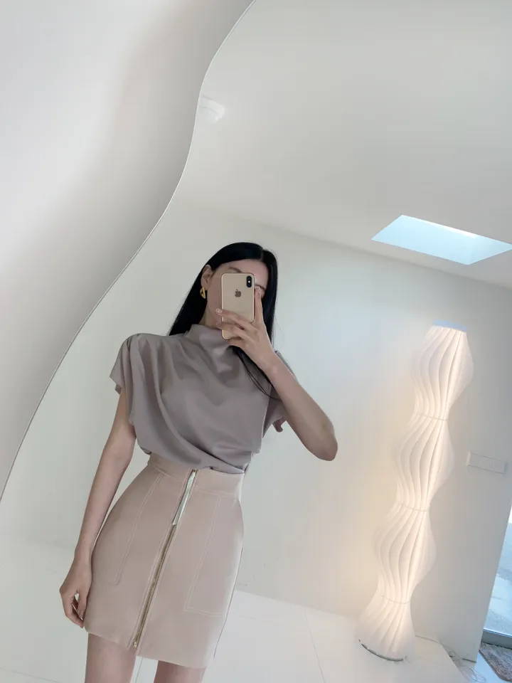 메르제 드레이프 블라우스 상세 이미지 3