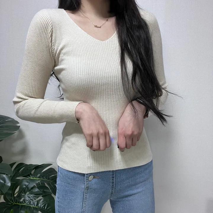1000장 돌파! 🚀당일발송!🚀✨진짜최저가보장✨ 🎊봄까지 쭉!🎊 주문폭주 🎀리뷰극찬🎀 2개 구매시 묶음할인! 기본 슬림 골지 브이넥 니트 긴팔티 상세 이미지 19