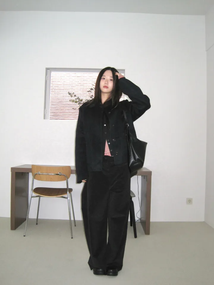 가방 모델 착용 이미지-S1L19