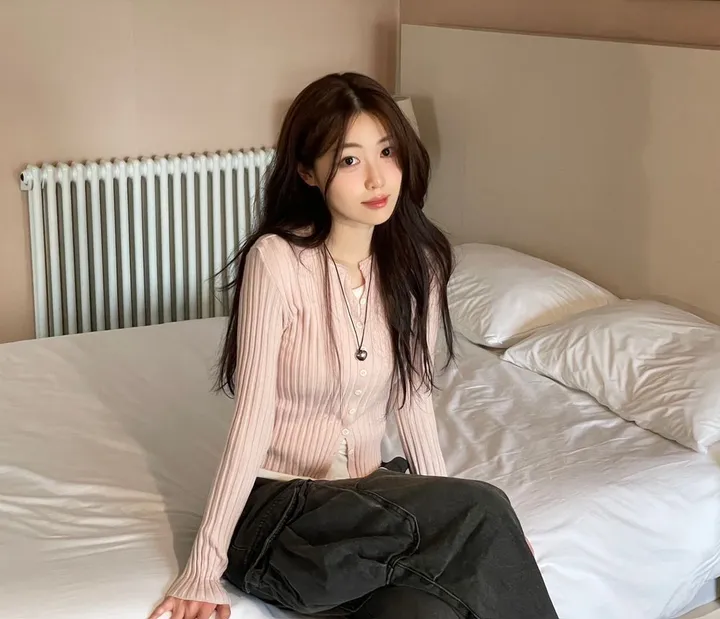 (부드러워요!) 5color 로제 소프트 골지 텐션 슬림핏 버튼 롱슬리브 니트 가디건 상세 이미지 14