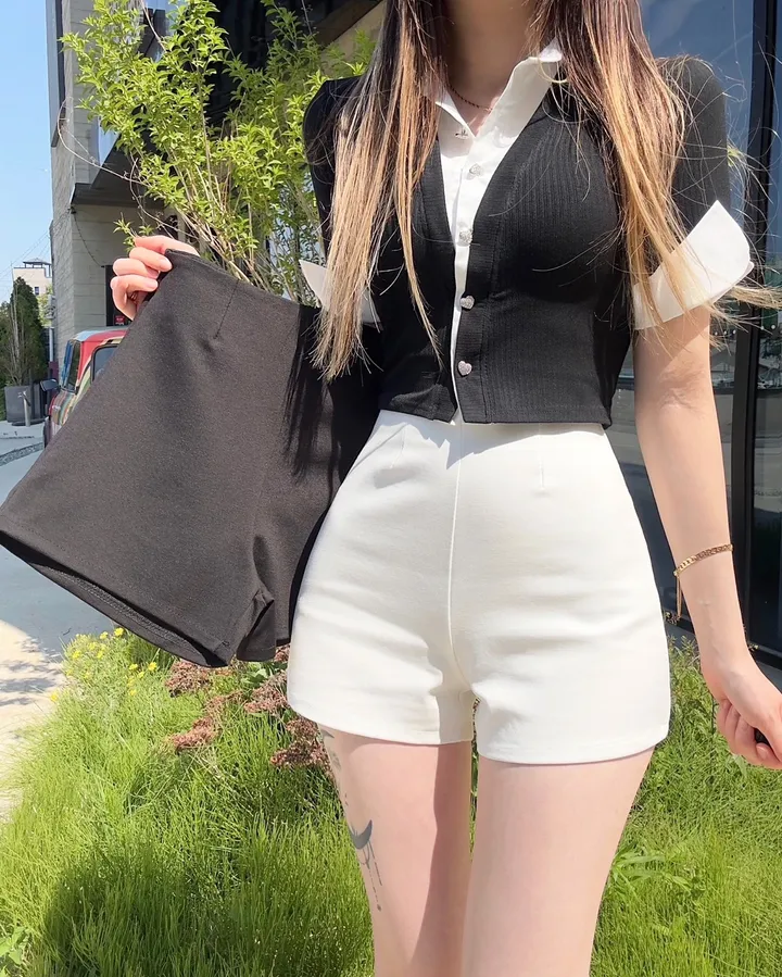 [아이돌템/착붙스판]들뜸없는 베이직 슬림 면 스판 인생 반바지 무지 절개 숏팬츠 2color 상세 이미지 17