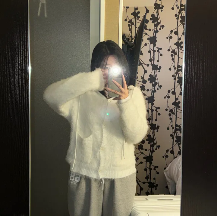 털빠짐X 앙고라 퍼 후드 단추 가디건 상세 이미지 8