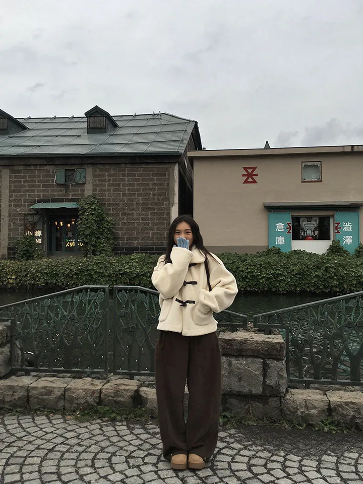 [왕따뜻🤎몽글몽글 *떡볶이코트* 양털 떡볶이자켓 겨울자켓 연말룩] 몽실양털떡볶이코트 상세 이미지 17