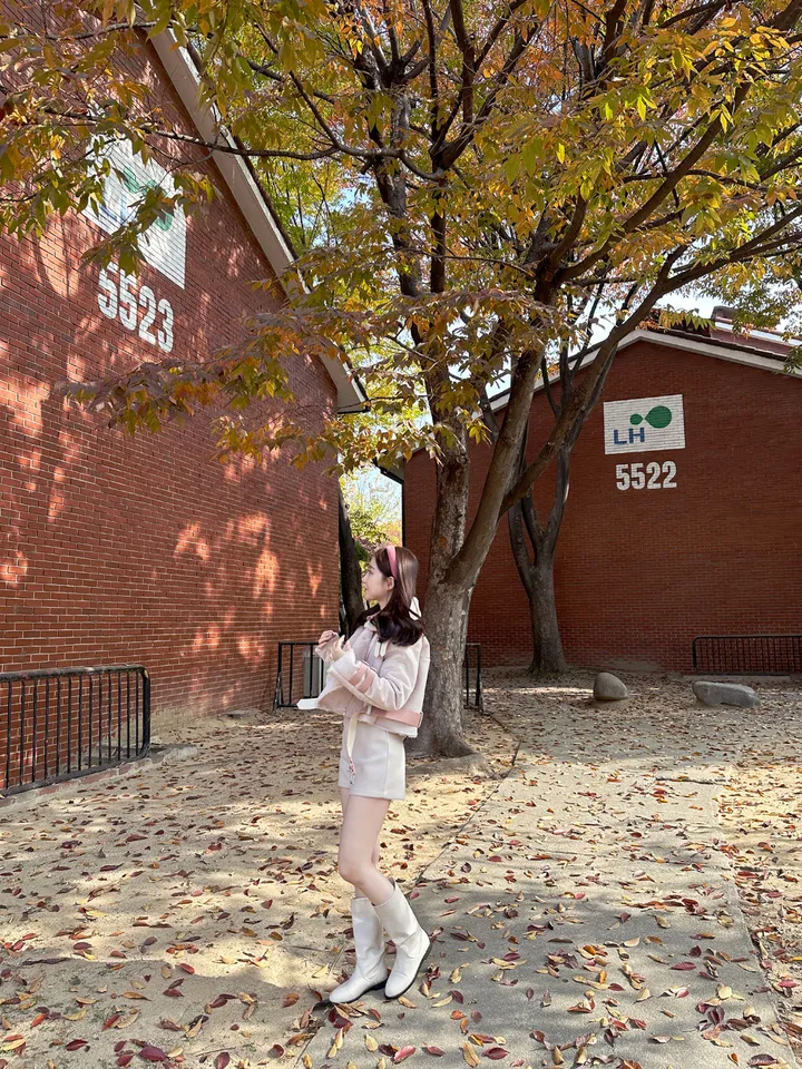 [자체제작❄/허리쏘옥/겨울ver/속바지O] 맞춤핏 엉밑살X 하이웨스트 도톰따뜻 스판 모직 반바지 숏팬츠 핫팬츠 겨울 반바지 댄스 공연 의상 크리스마스 연말룩 상세 이미지 108