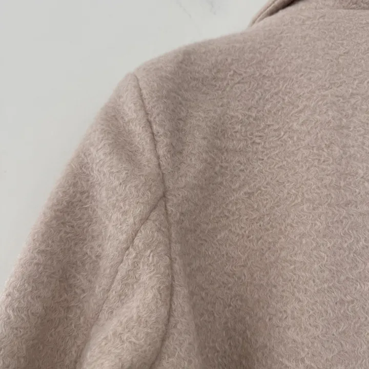 하이넥 부클 뽀글이 파스텔 허리 슬림 벨트 맥시 싱글 롱코트(3color)크리스마스룩 연말룩 상세 이미지 36