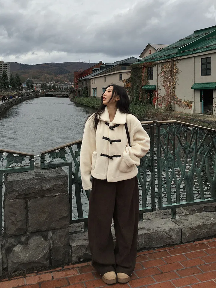 [왕따뜻🤎몽글몽글 *떡볶이코트* 양털 떡볶이자켓 겨울자켓 연말룩] 몽실양털떡볶이코트 상세 이미지 28