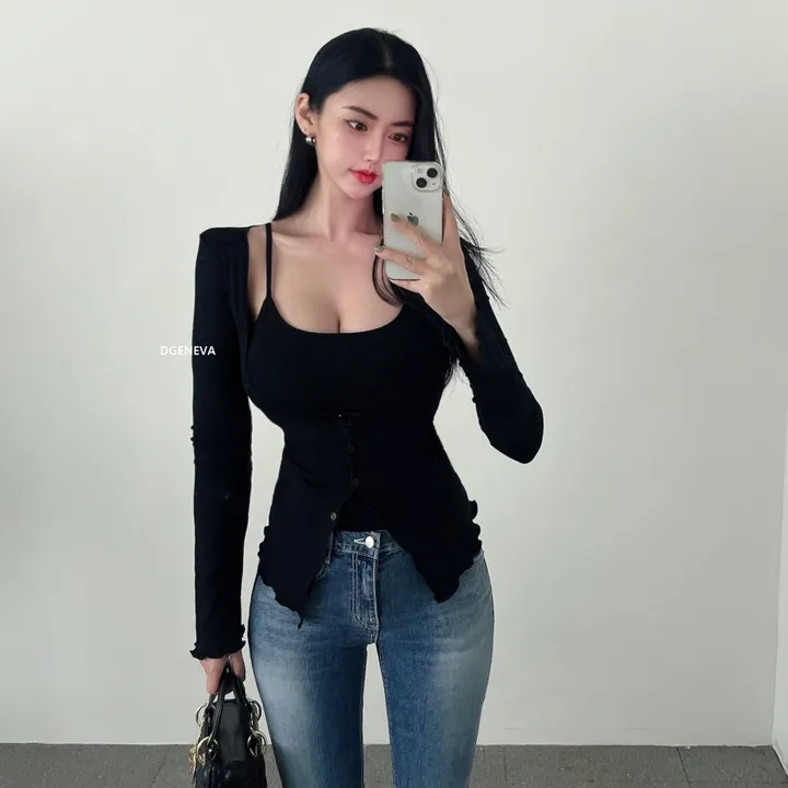 당일/볼륨감up👸 빈SET 캡내장 스판 나시 + 물결 트임 가디건 프릴 소매 데일리 베이직 섹시룩 글램룩 데이트룩 쫀쫀 슬림 세트 셋업4color 상세 이미지 9