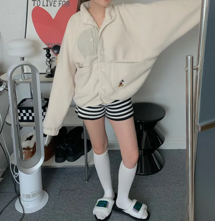 [🌠디즈니정품💭/남녀공용❤️/도링룩단독🤸] 미키 후리스 점퍼 미키마우스 캐릭터 뽀글이 집업 잠바 겨울 아우터 (3color) 상세 이미지 22