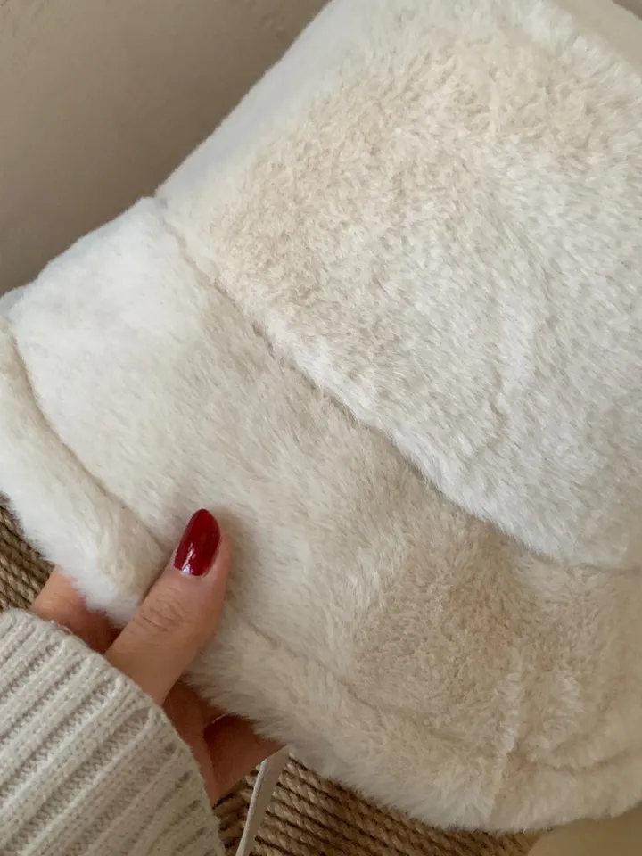 [당일출고❤️] 밍크 귀도리 버킷햇 겨울 방한 모자 얼굴소멸 벙거지 소프트 퍼 모자 귀달이 3color 상세 이미지 21