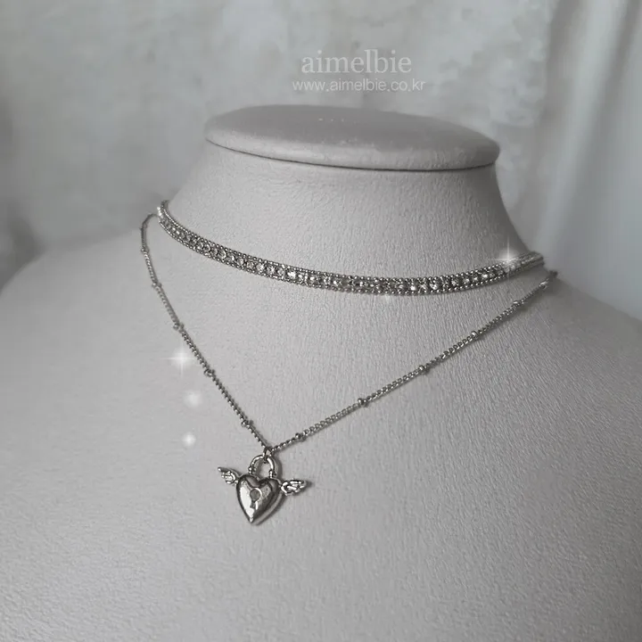 [츄, 조유리 착용] Angelic Heart Lock 엔젤 하트 자물쇠 큐빅 초커 레이어드 목걸이 - 실버 컬러 상세 이미지 6