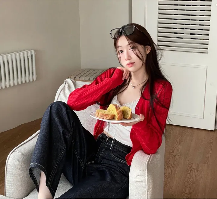 핀터 잘록 꽈배기 브이넥 버튼 긴팔 니트 가디건 4color 상세 이미지 33