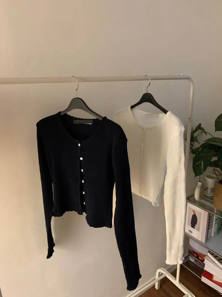 [-3kg감량핏] 물결 골지 가디건 -2colors 데일리룩 데이트룩 레이어드룩 상세 이미지 12