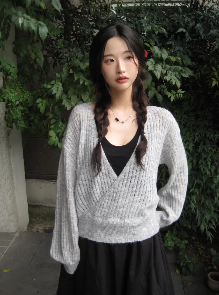 민소매 모델 착용 이미지-S1L15