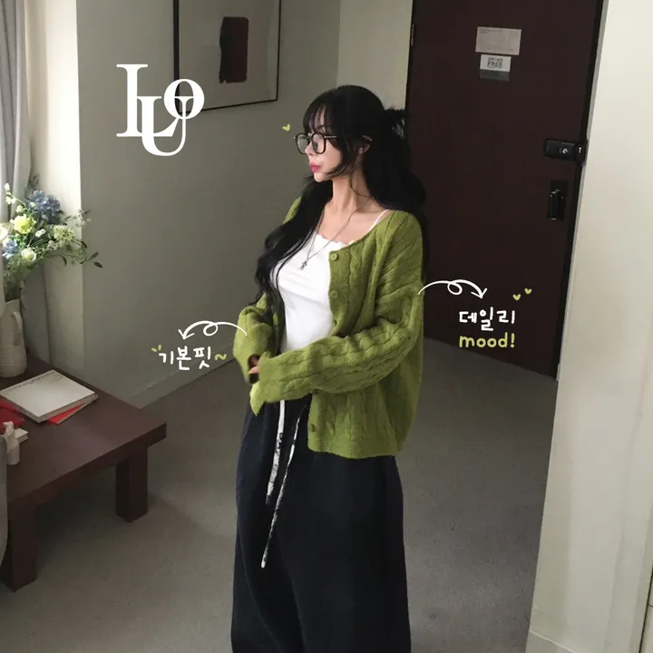 [간절기필수템/핏보장🐻] 꽈배기 데일리 심플베이직 체형커버 투웨이 여리 오버핏 루즈 가디건 상세 이미지 11