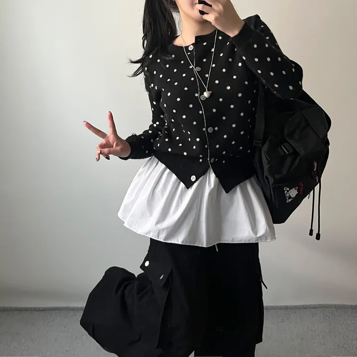 [도트🖤/고퀄원단] 도트 라운드 니트 가디건 도트가디건 라운드가디건 봄가디건  땡땡이 상세 이미지 4
