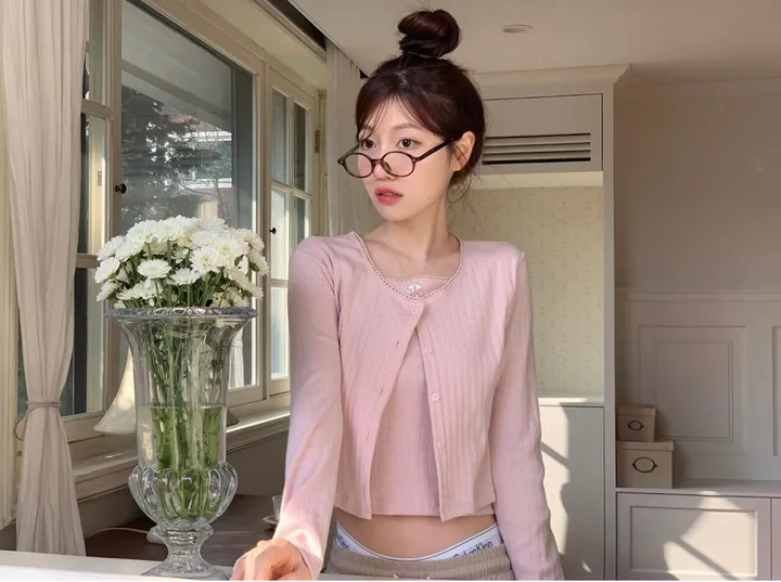 [Set가디건+나시/벚꽃룩/플라워펀칭]로젤린 플라워 펀칭 레이스 슬리브리스 나시 가디건 세트 3color 상세 이미지 25