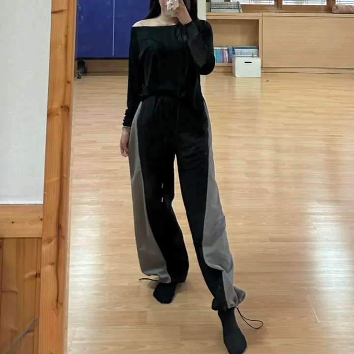 🌪Smoke 사선 팬츠 / 스우파 배색 얼룩말 바다 블랙 스트링 청 카고팬츠 와이드팬츠 힙 스트릿 유니크 빈티지 y2k 힙합 댄스 댄서 무대의상 공연의상 카고바지 포켓 데님팬츠 상세 이미지 53