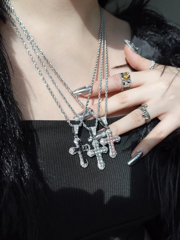 [s.steel/3color] bold cubic cross necklace | 볼드 큐빅 십자가 목걸이 상세 이미지 10