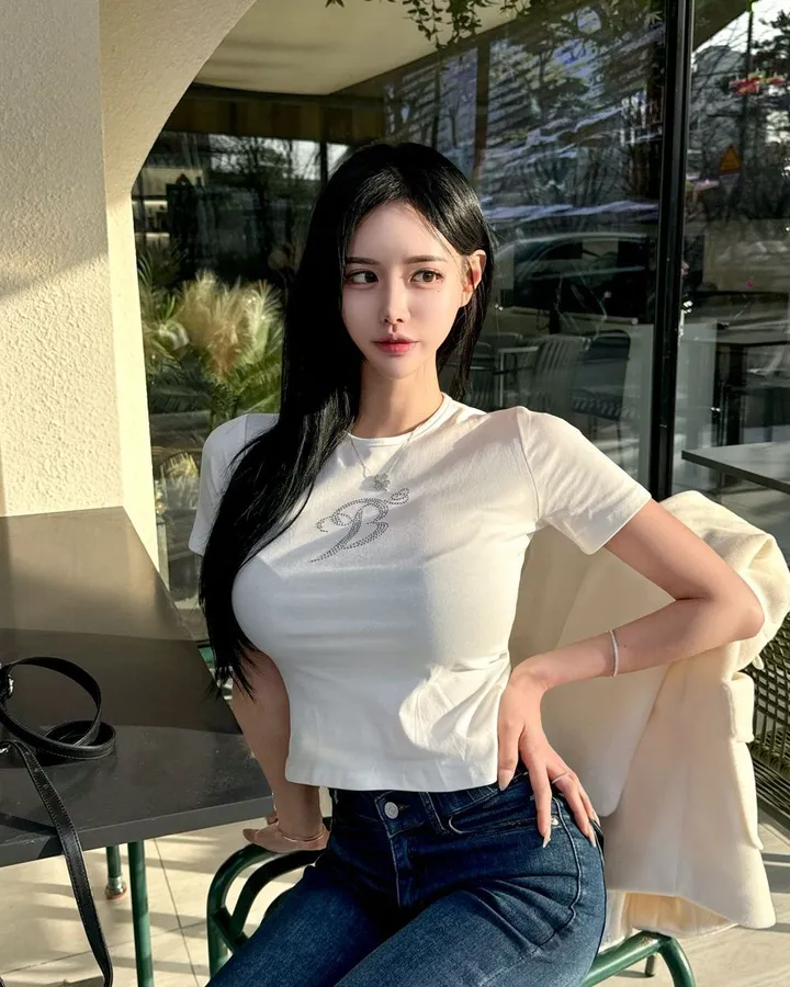 인스타인기폭주 엔젤큐빅 티셔츠+개미허리 골반패드 청바지 상세 이미지 10
