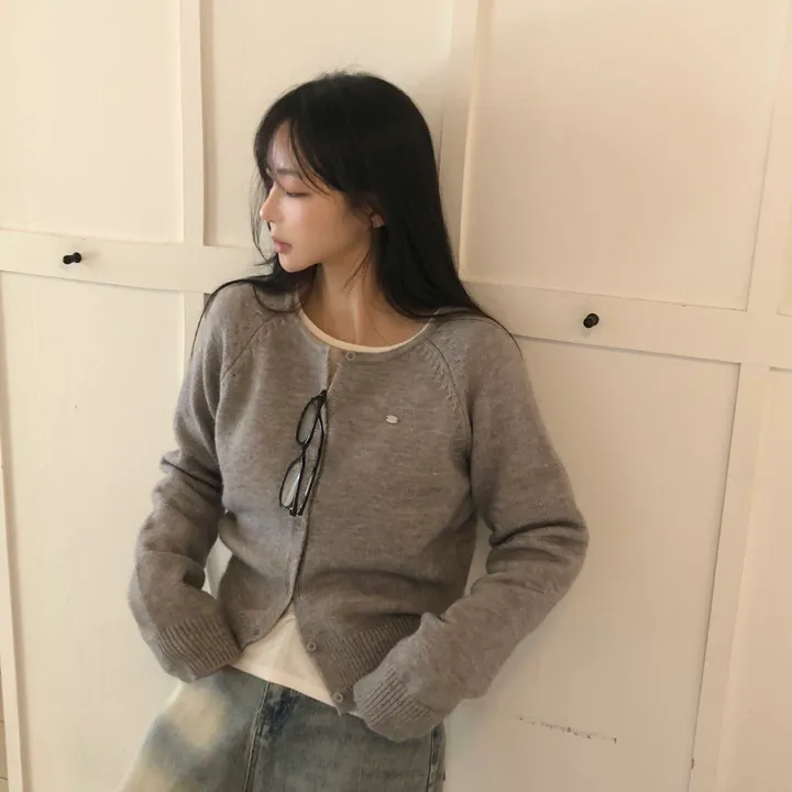 [브랜드퀄리티❗]포근함가득,잘록핏 펜던트 니트 라운드넥 나그랑 가디건 7color 상세 이미지 27