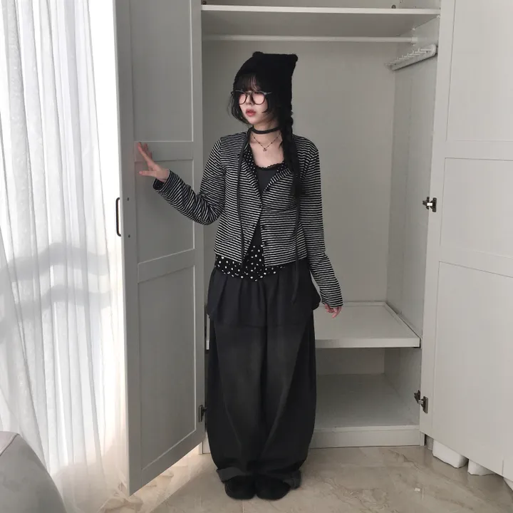 [반전 도트안감🖤/뒷태패치 포인트!!] 빈티지 감성 낭낭🪽 도트안감 패치 단가라 스트라이프 긴팔 가디건 엔젤코어 상세 이미지 12