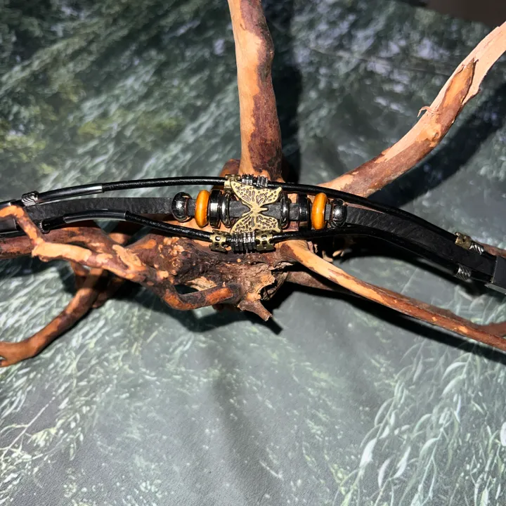 Butterfly Leather Bracelet / 팔찌 가죽팔찌 나비 나비팔찌 빈티지 히피 에스닉 오리엔탈 메탈 심플 데일리 유니크 포인트 상세 이미지 5