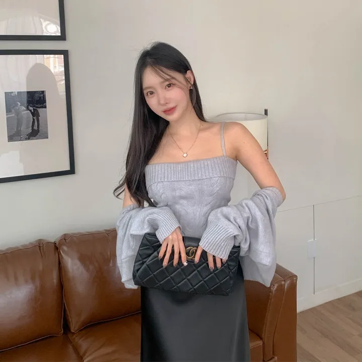 [찐애정템ㅠ고퀄버전*나시볼레로setෆ부유방삭제핏] 빈츠 꽈배기 끈나시 + 루즈핏 긴팔 볼레로 세트 니트 탑 나시 크롭 볼레로 가디건 스판 긴팔 투피스 세트 봄 가을 데일리룩 데이트 상세 이미지 29