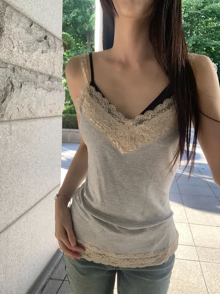 민소매 모델 착용 이미지-S1L15