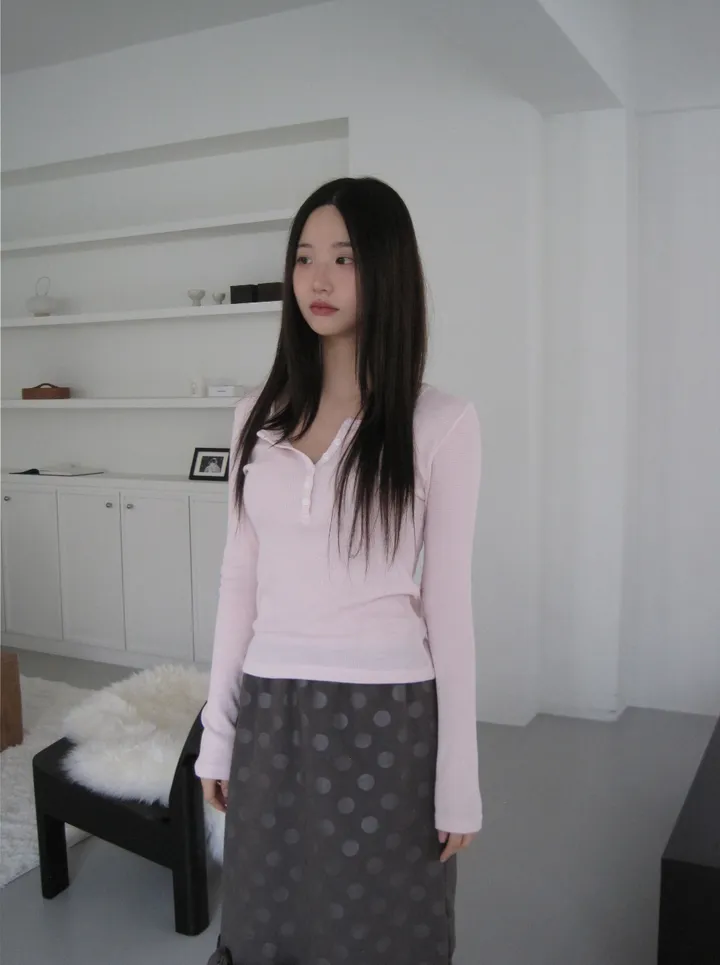 긴팔 티셔츠 모델 착용 이미지-S1L25