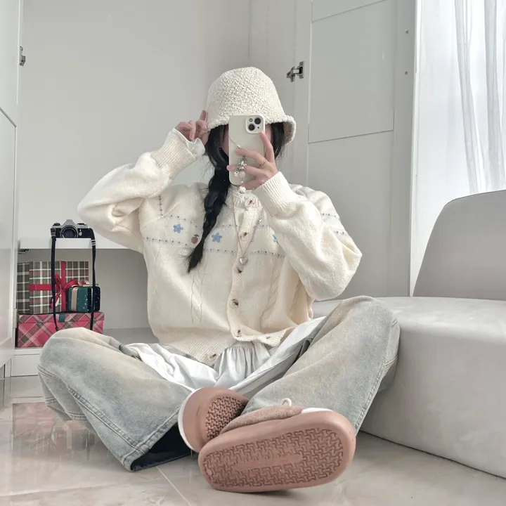 주문폭주🔥 [러블리~🧸/도토리🌰] 빈티지 자수 꽈배기 케이블 가디건 봄 가을 겨울 니트 상세 이미지 9