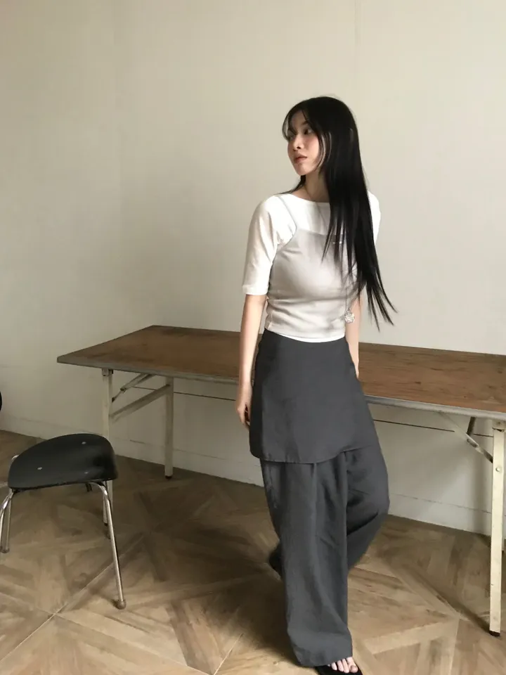 민소매 모델 착용 이미지-S2L40