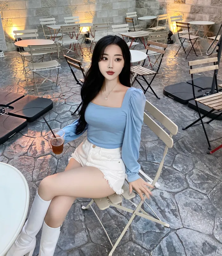[내가 찾던 그 핏!/ -3kg보장] 4컬러 증명사진룩 군살쏙 셔링 스퀘어넥 퍼프 벌룬 긴팔 티셔츠 가을히트 청순 여리 쫀쫀 기본 베이직 이너티 상세 이미지 15