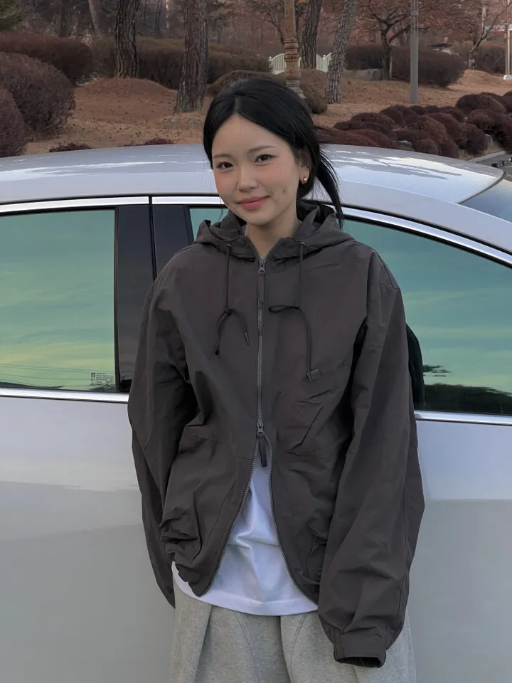 -  남녀공용 탄탄 비비 포켓 오버핏 바람막이 - 상세 이미지 3