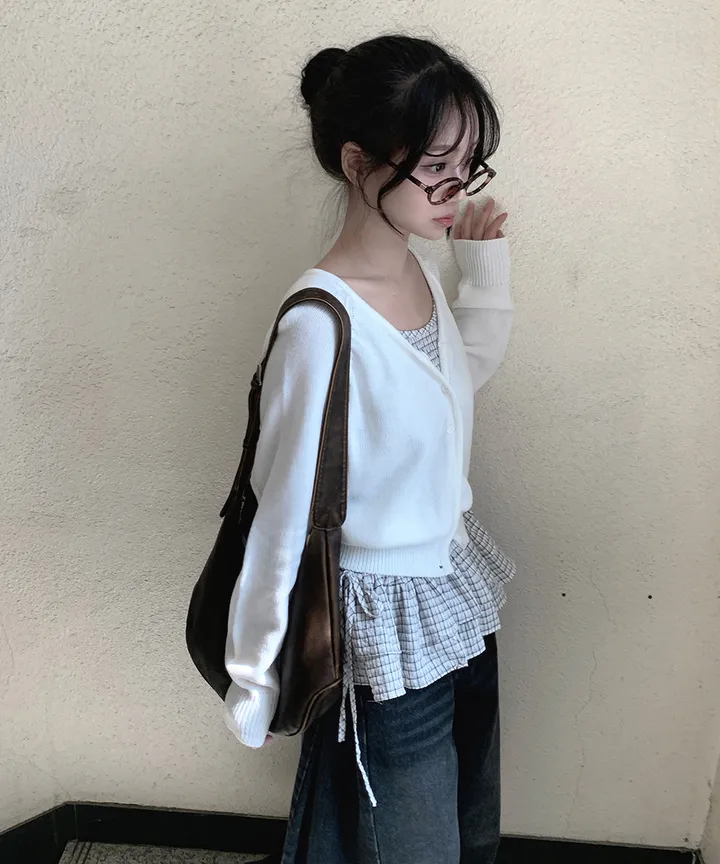 [데일리🫧벚꽃룩] 부코 펜던트 브이넥 니트 가디건 봄 가을 / 벚꽃룩 개강룩 데이트룩 여름가디건 여름니트 클래식블랑 상세 이미지 63