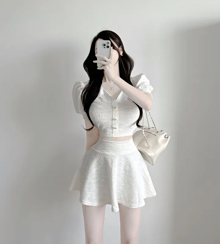 *봄여친룩+고퀄리티❤‍🔥프렌치 퍼프 블라우스 플레어 스커트 트위드 투피스 세트 (2color) 상세 이미지 9