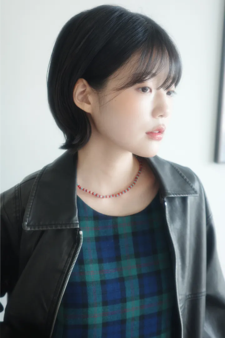 악세사리 모델 착용 이미지-S1L9