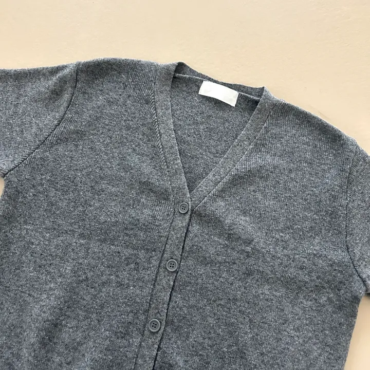 [허리잘록~/벚꽃룩!] 데일리 무지 브이넥 크롭 긴팔 니트 가디건 - 5color 상세 이미지 36