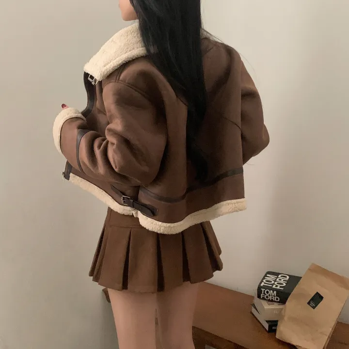 [이번주최저가!/🤎루즈핏] 샌드 양털 하이넥 크롭 무스탕 숏자켓 - 2color 상세 이미지 11