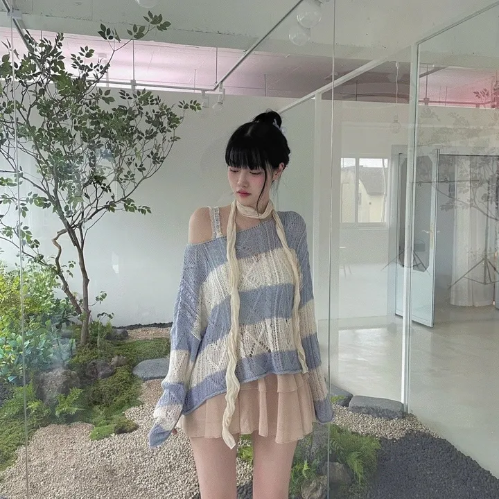 나나 시스루 스트라이프 루즈핏 입술넥 니트 3color 상세 이미지 33