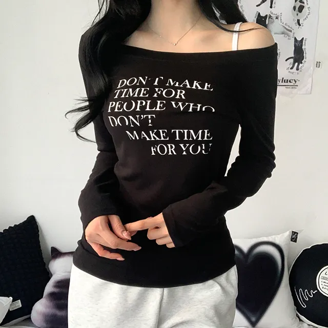 [날씬여리/3col] 해프닝 원숄더 레터링 시스루 긴팔 티셔츠 / 빈티지레터링 / 프린팅티셔츠 / 언발넥 / 오프숄더 / y2k / 트렌디 / 힙무드 / 군살커버 / 여리글램 상세 이미지 26