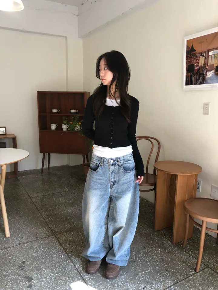 슬림핏 숏 골지 가디건 상세 이미지 14