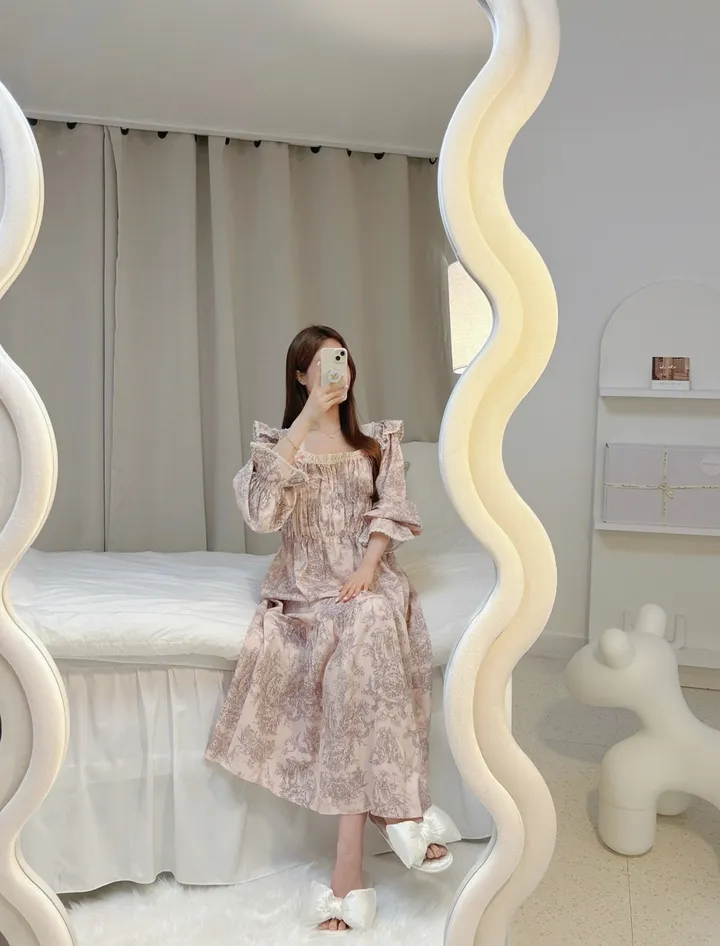 *빠른입고 [주문폭주💞/백화점라인]블루밍핑크 긴팔 원피스 투피스 스퀘어넥 트왈드주이 홈웨어 파자마 커플잠옷 상세 이미지 11