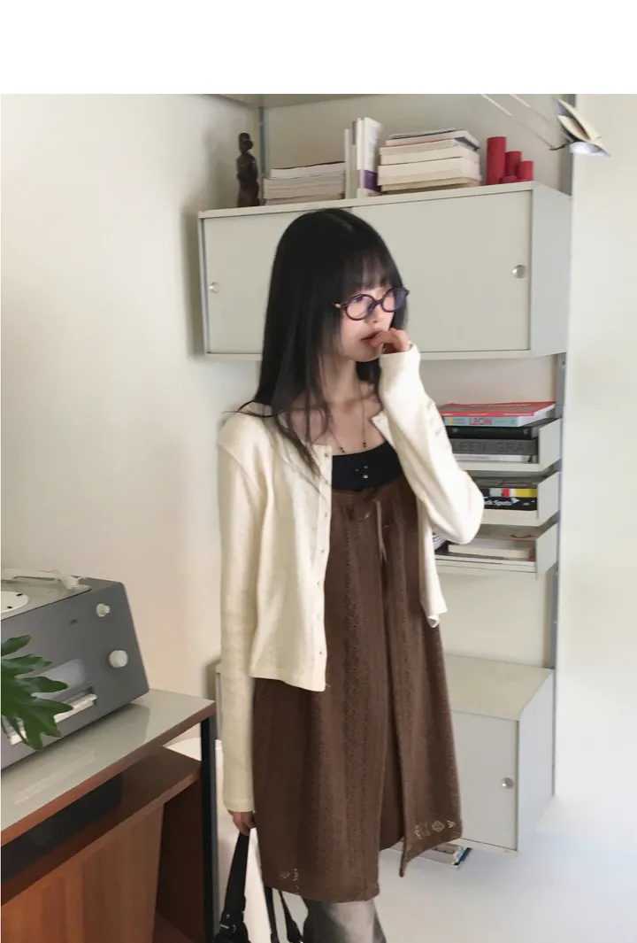 올딘 가을 간절기 펀칭 긴팔 가디건 상세 이미지 3
