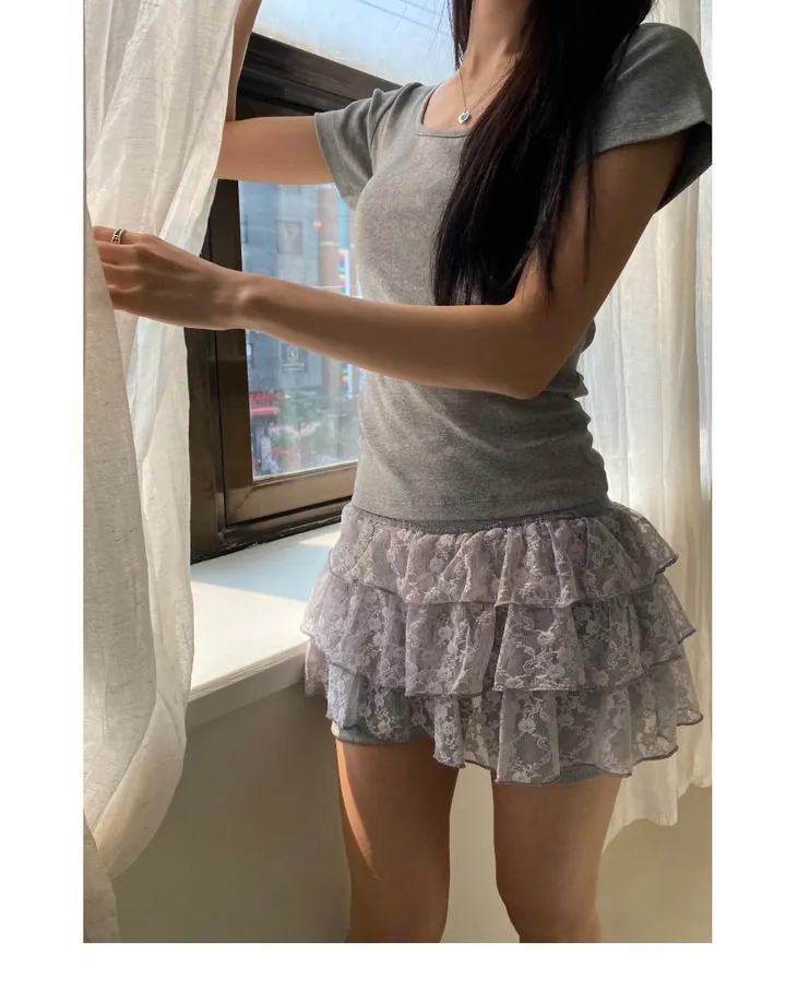 반팔 티셔츠 모델 착용 이미지-S1L7