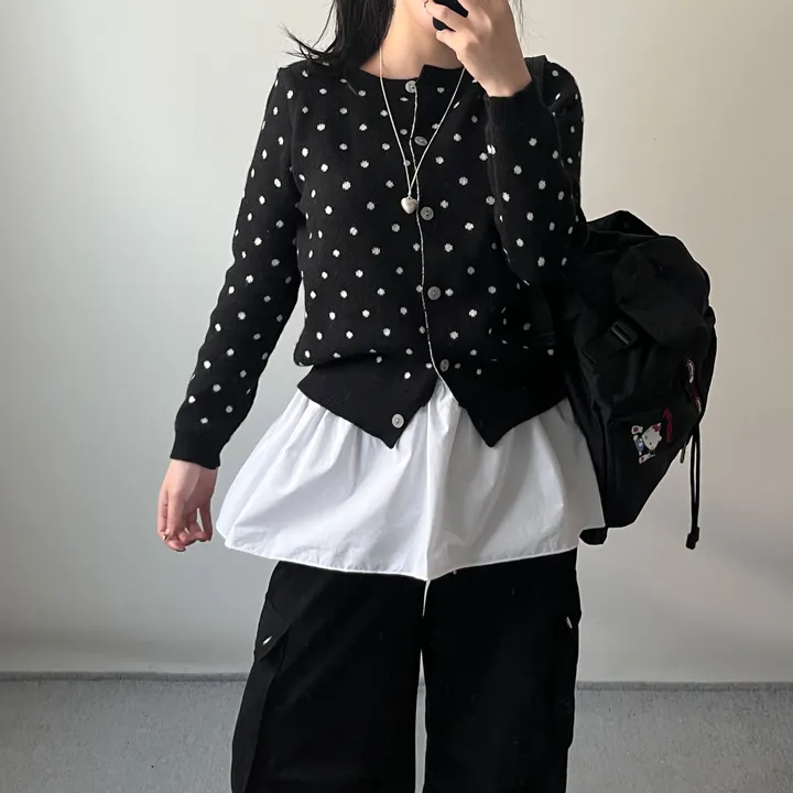 [도트🖤/고퀄원단] 도트 라운드 니트 가디건 도트가디건 라운드가디건 봄가디건  땡땡이 상세 이미지 5