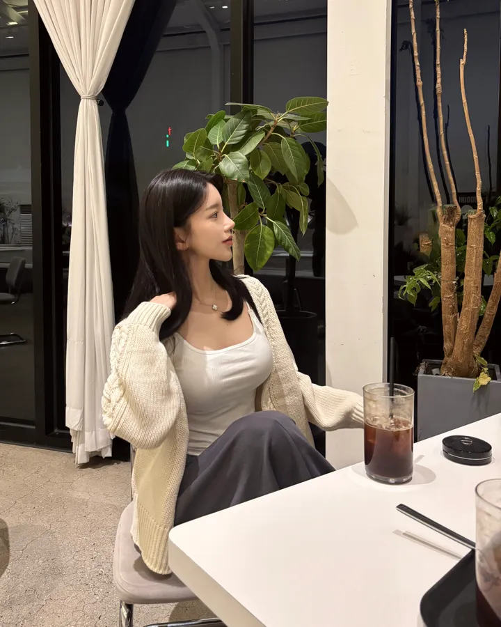 루어 케이블 브이넥 가디건 / 2color 상세 이미지 6