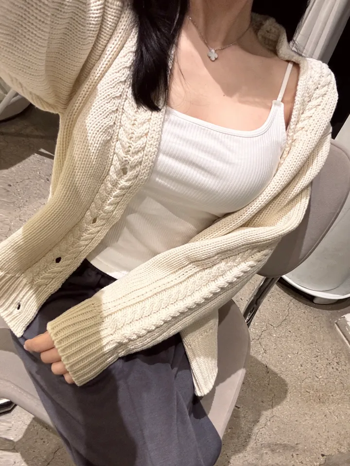 루어 케이블 브이넥 가디건 / 2color 상세 이미지 11
